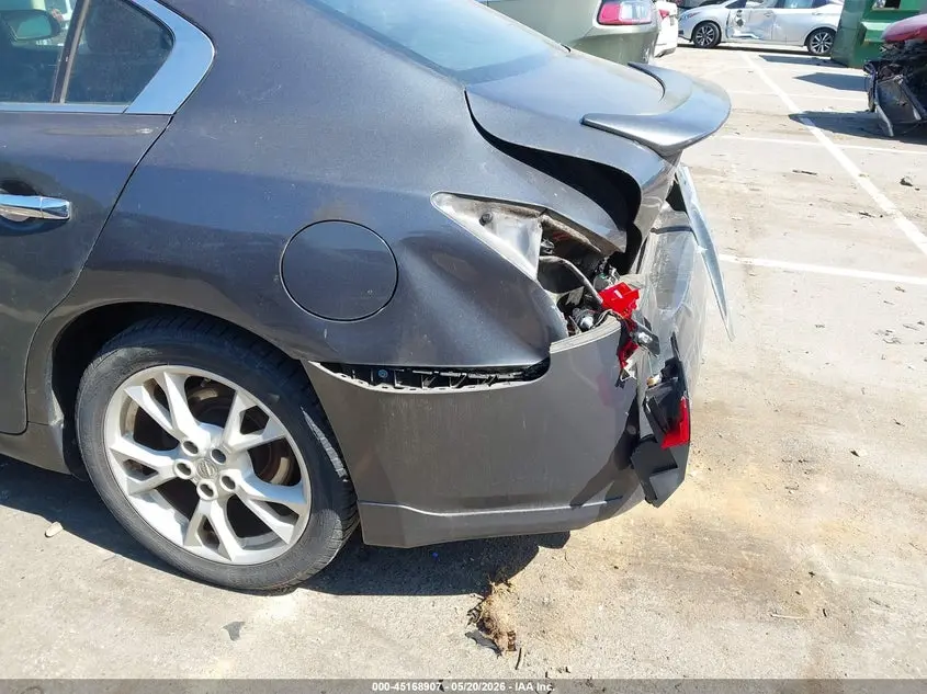 2013 NISSAN MAXIMA 3.5 SV