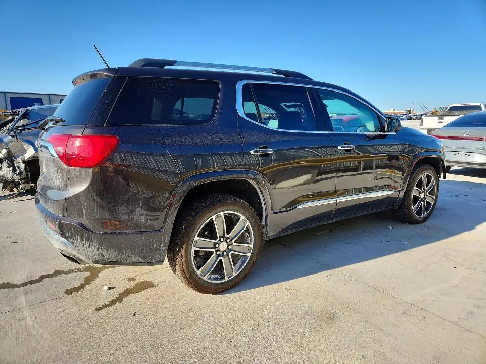 2018 GMC ACADIA DENALI  
