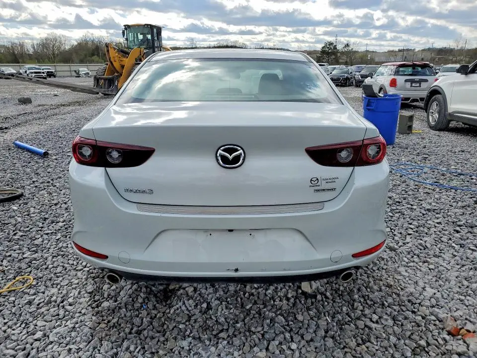 2024 MAZDA 3 SELECT SPORT  