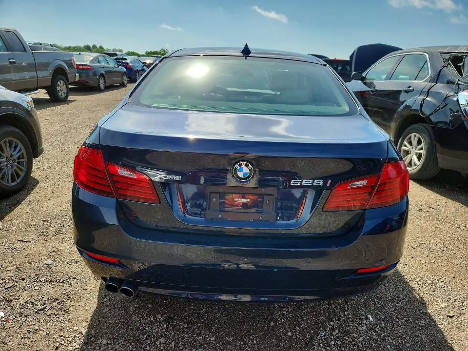 2016 BMW 528 XI  