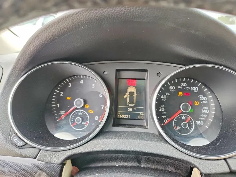 2014 VOLKSWAGEN JETTA S  