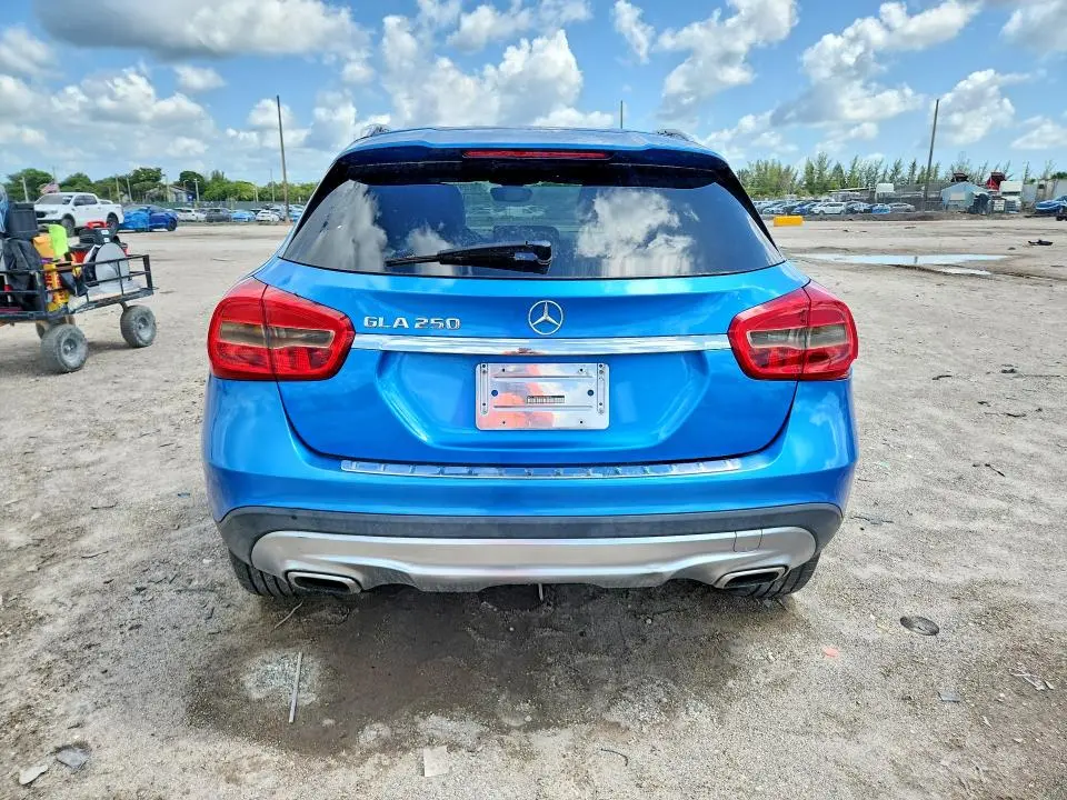 2016 MERCEDES-BENZ GLA 250  