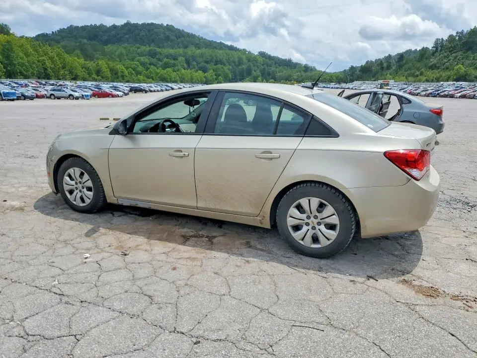 2014 CHEVROLET CRUZE LS  