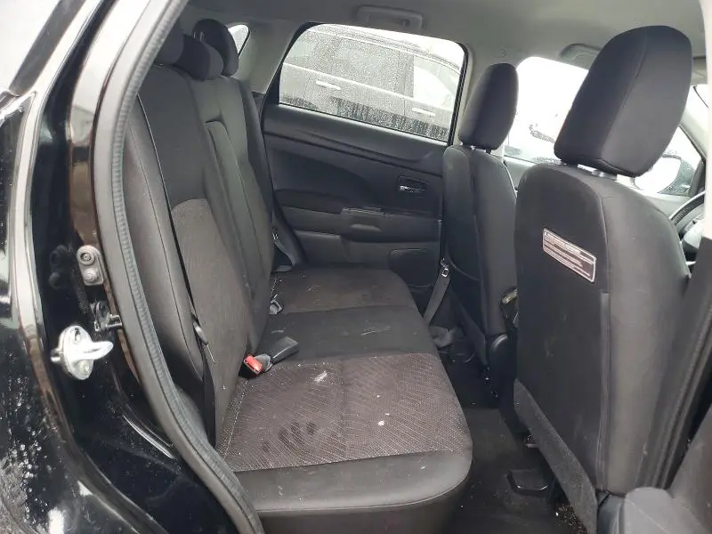 2015 MITSUBISHI OUTLANDER SPORT SE  