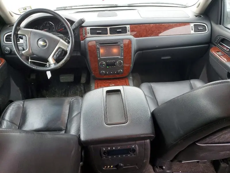 2013 CHEVROLET SUBURBAN K1500 LTZ  