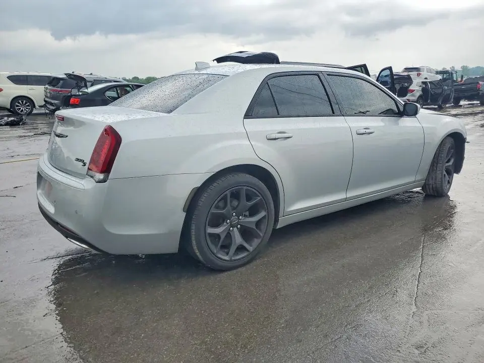 2023 CHRYSLER 300 S  