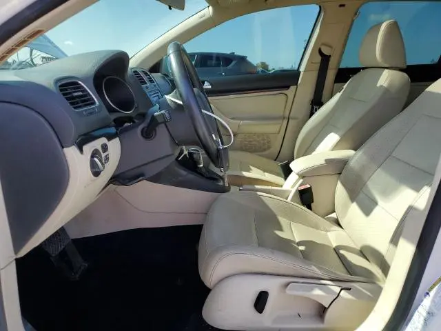 2011 VOLKSWAGEN JETTA TDI  