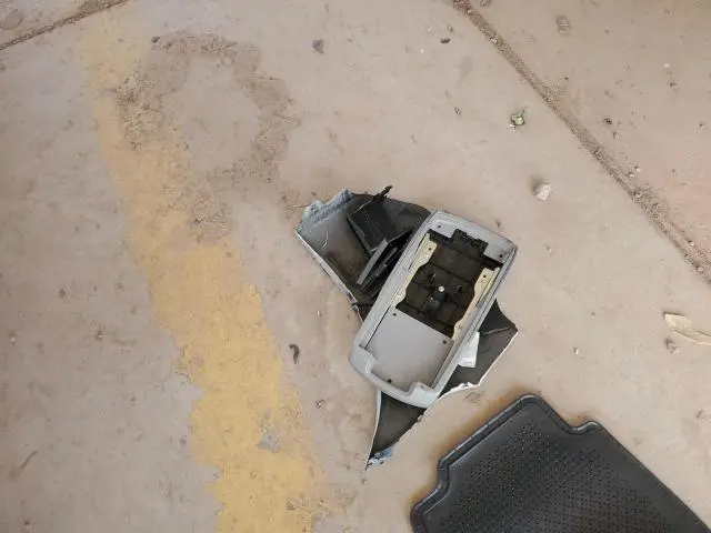 2011 TOYOTA CAMRY SE  