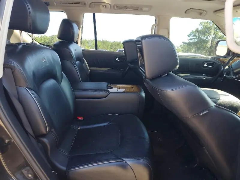 2012 INFINITI QX56 BASE  