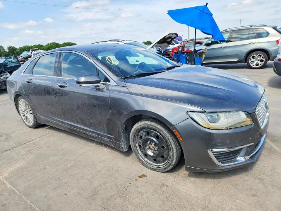 2017 LINCOLN MKZ RESERVE  