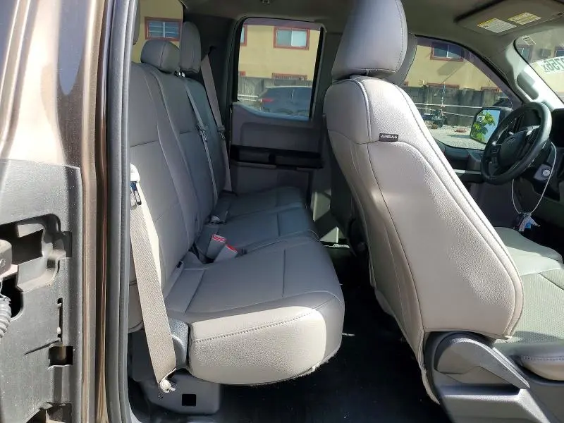 2016 FORD F150 SUPER CAB  