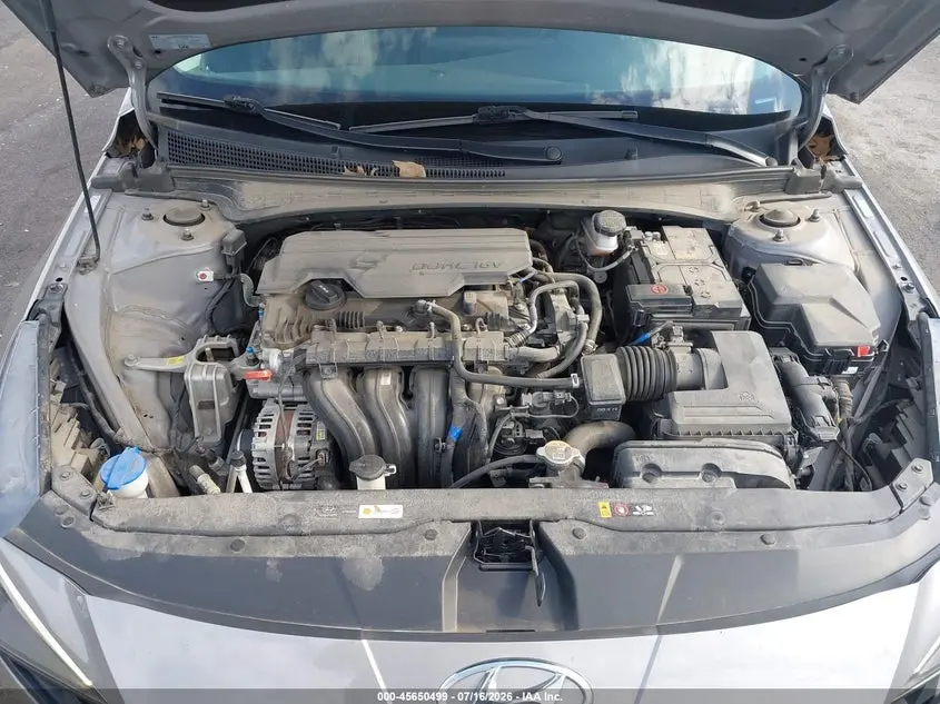 2023 HYUNDAI ELANTRA SE