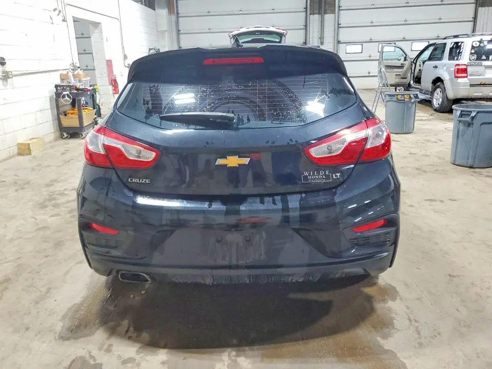 2017 CHEVROLET CRUZE LT  