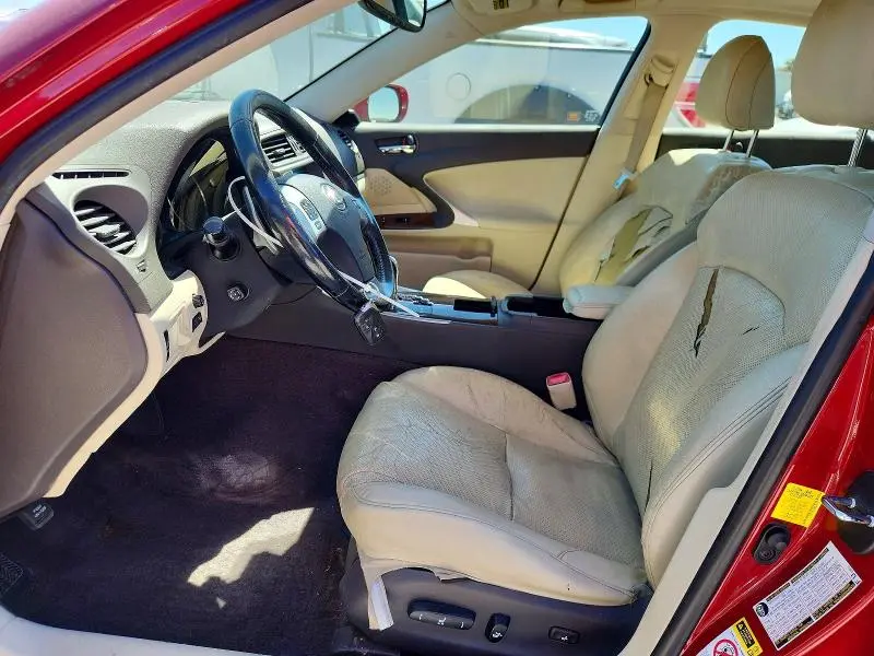 2011 LEXUS IS 250  