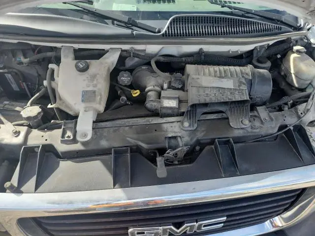 2017 GMC SAVANA G2500  