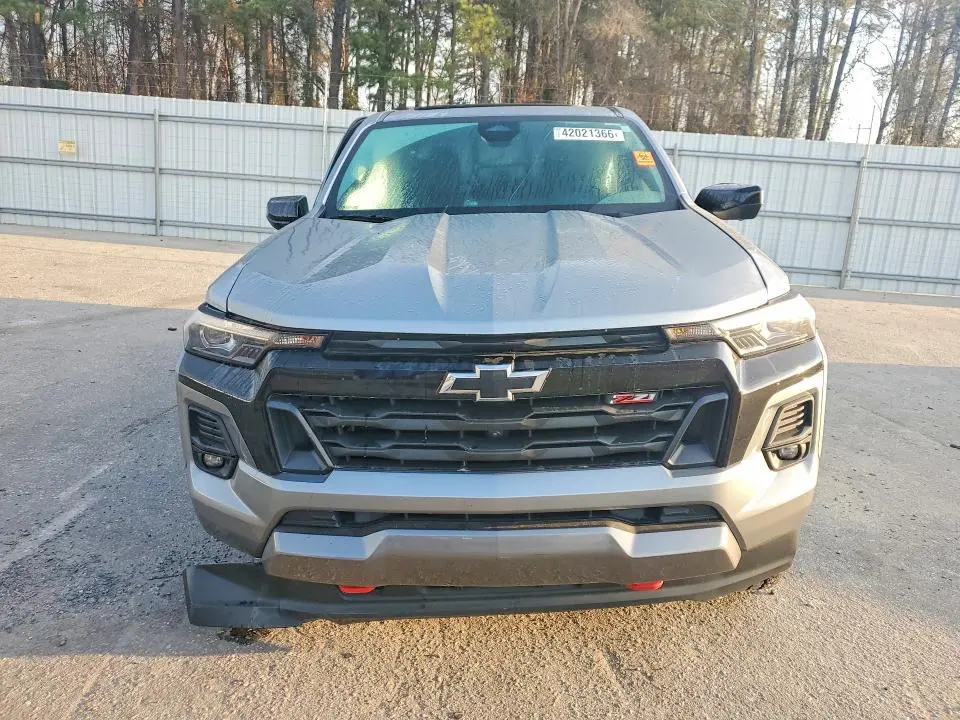 2025 CHEVROLET COLORADO Z71  