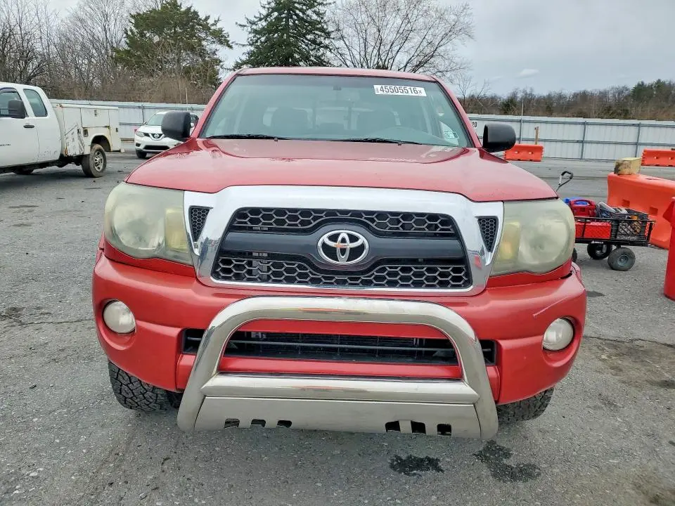 2011 TOYOTA TACOMA V6  