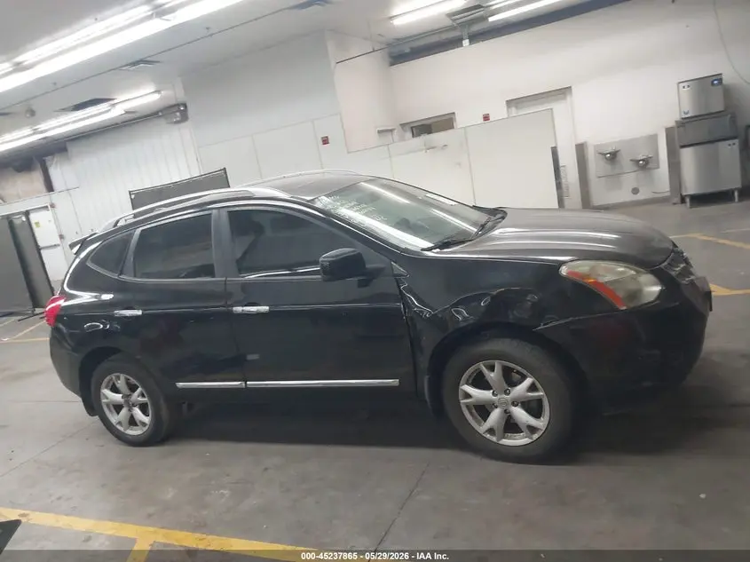 2011 NISSAN ROGUE SV