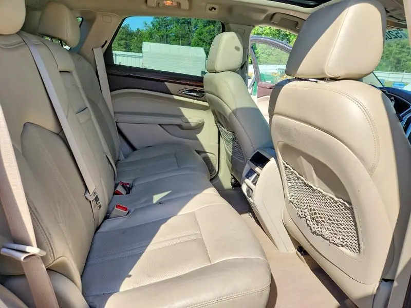 2011 CADILLAC SRX LUXURY COLLECTION  