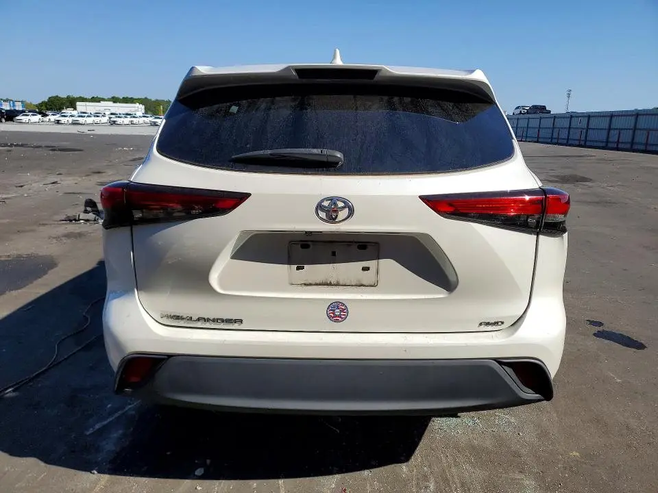 2020 TOYOTA HIGHLANDER L  