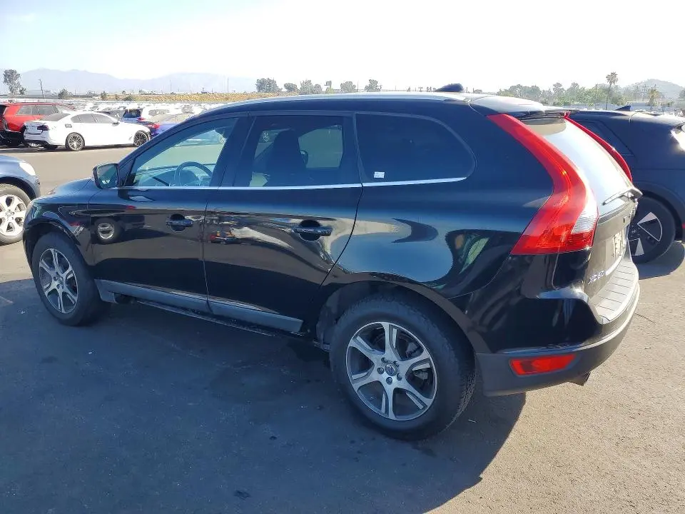 2013 VOLVO XC60 T6  