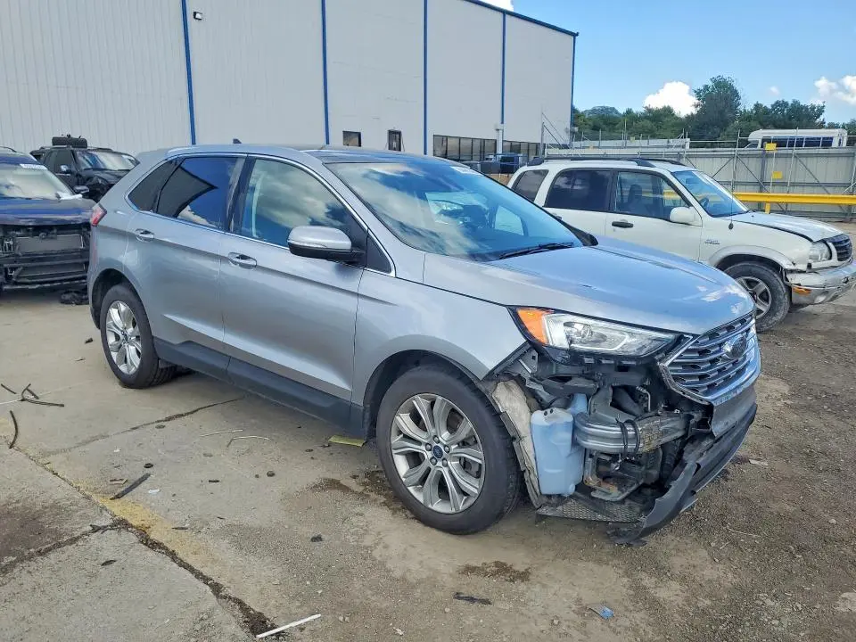 2021 FORD EDGE TITANIUM  