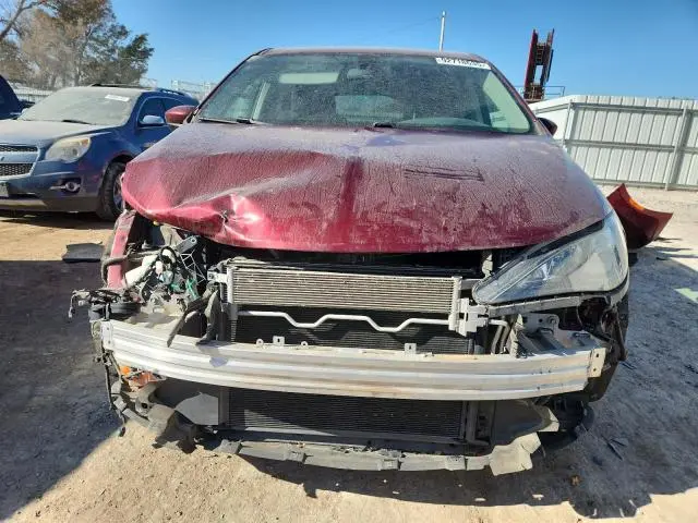 2020 CHRYSLER VOYAGER LX  