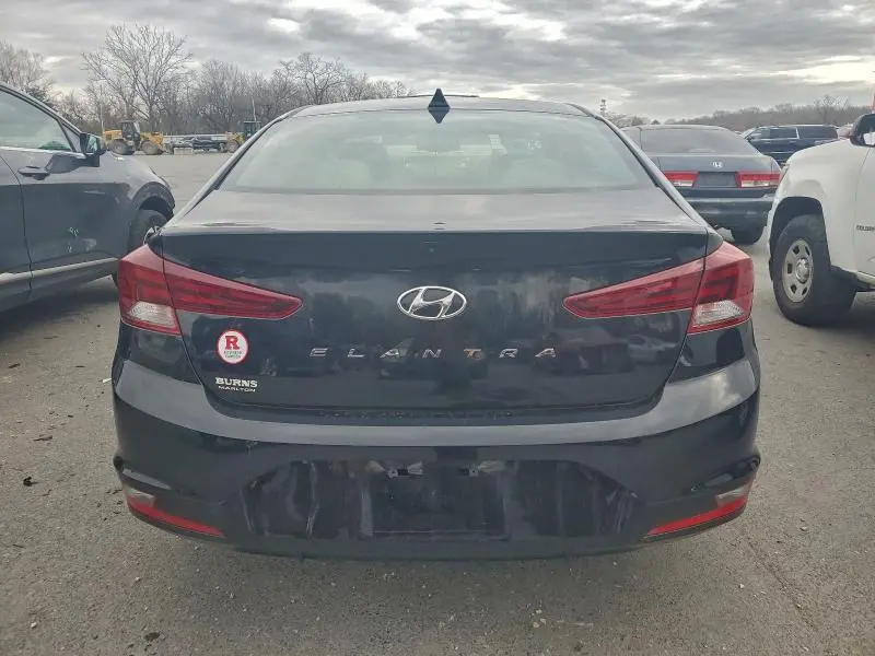 2019 HYUNDAI ELANTRA SEL  