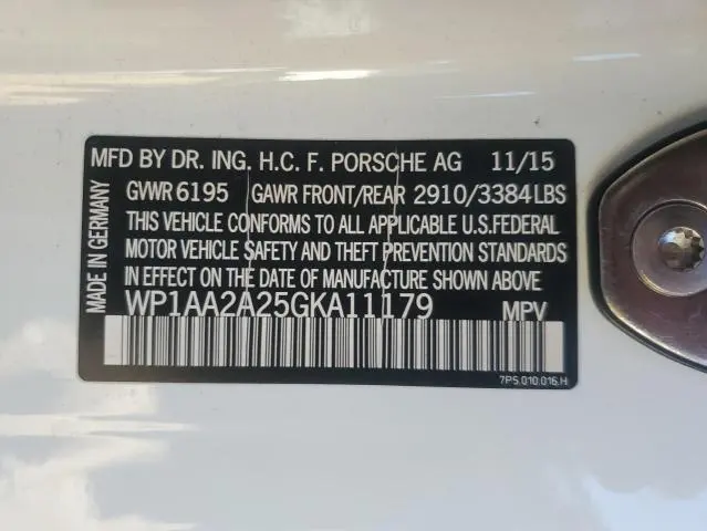 2016 PORSCHE CAYENNE   