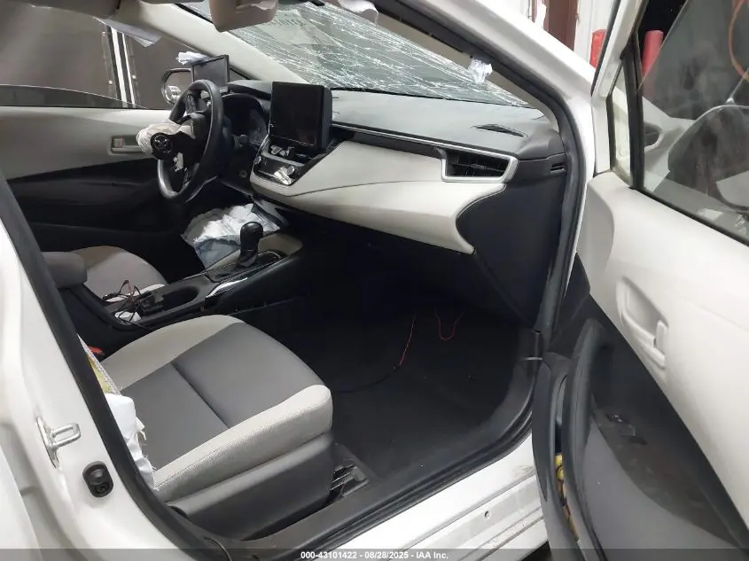 2024 TOYOTA COROLLA HYBRID LE