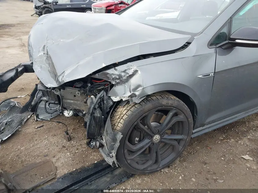 2019 VOLKSWAGEN GOLF R  