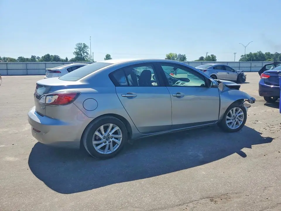 2013 MAZDA 3 I  