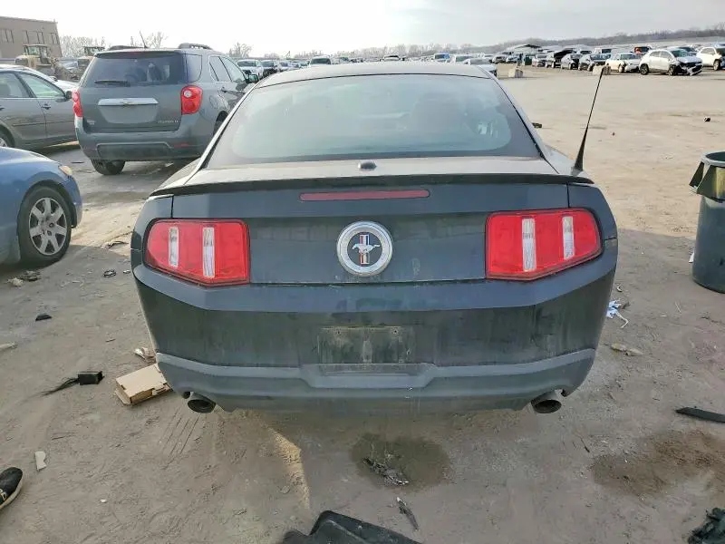 2011 FORD MUSTANG   