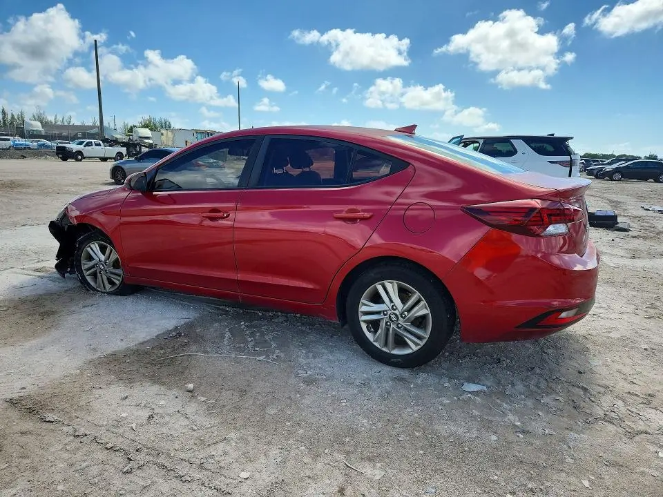 2019 HYUNDAI ELANTRA SEL  