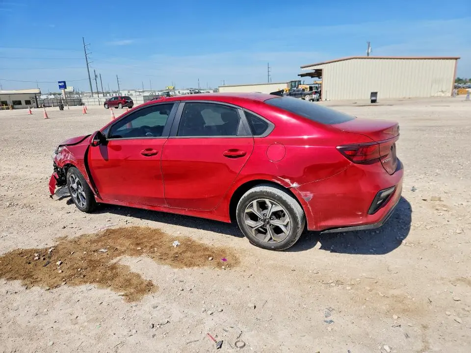 2021 KIA FORTE LXS  