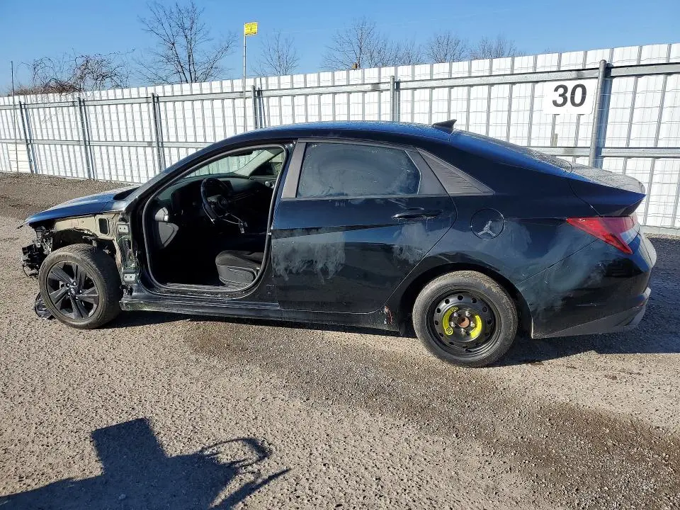 2022 HYUNDAI ELANTRA SEL  