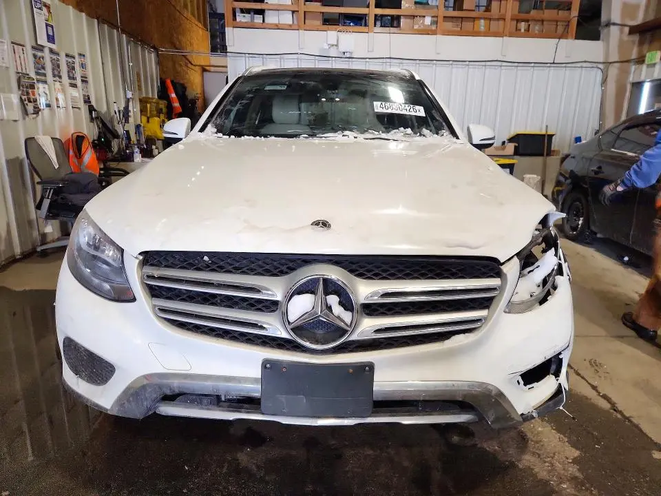 2017 MERCEDES-BENZ GLC 300 4MATIC  