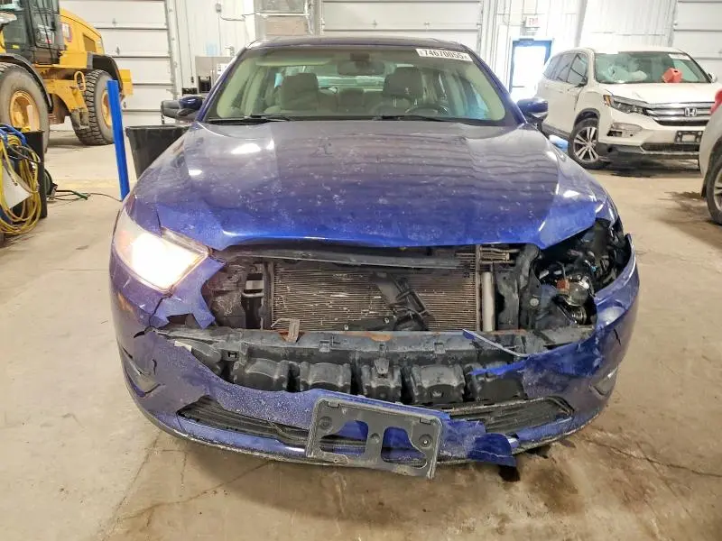 2013 FORD TAURUS SEL  