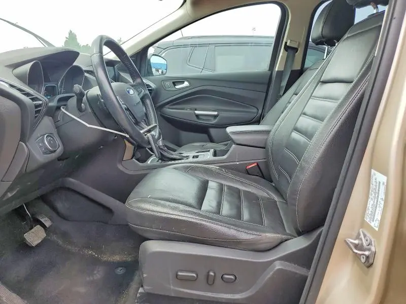 2017 FORD ESCAPE TITANIUM  