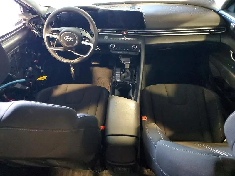 2024 HYUNDAI ELANTRA BLUE  