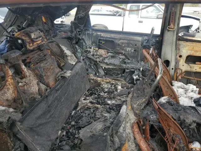 2013 TOYOTA VENZA LE  