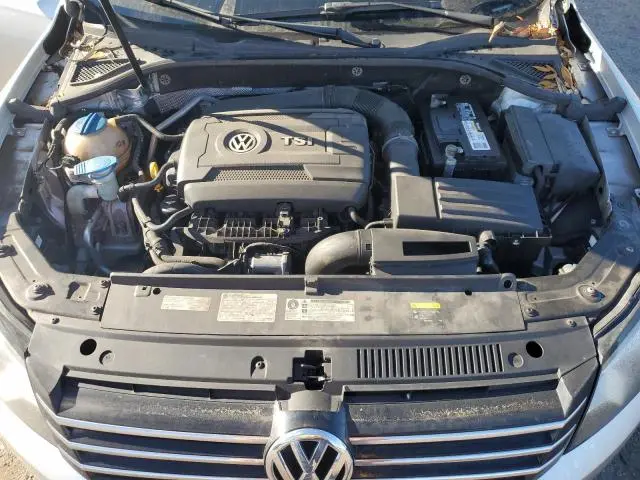 2015 VOLKSWAGEN PASSAT S  