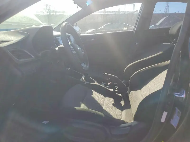 2019 HYUNDAI ACCENT SE  