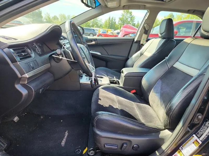 2012 TOYOTA CAMRY SE V6  
