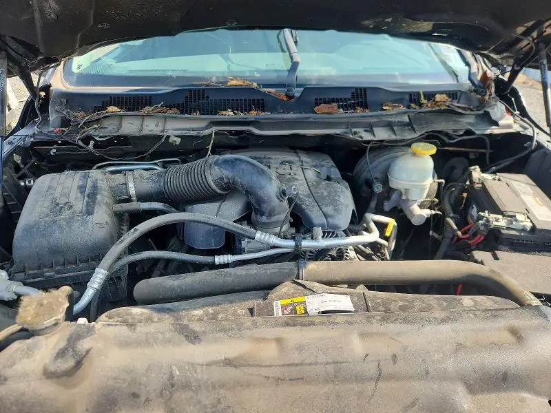 2017 RAM 1500 SLT  