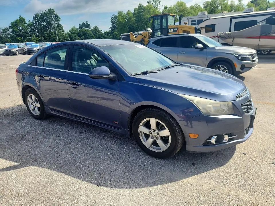 2014 CHEVROLET CRUZE LT  