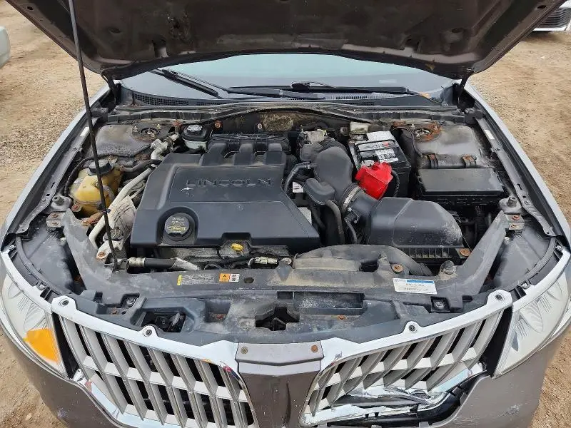 2011 LINCOLN MKZ   