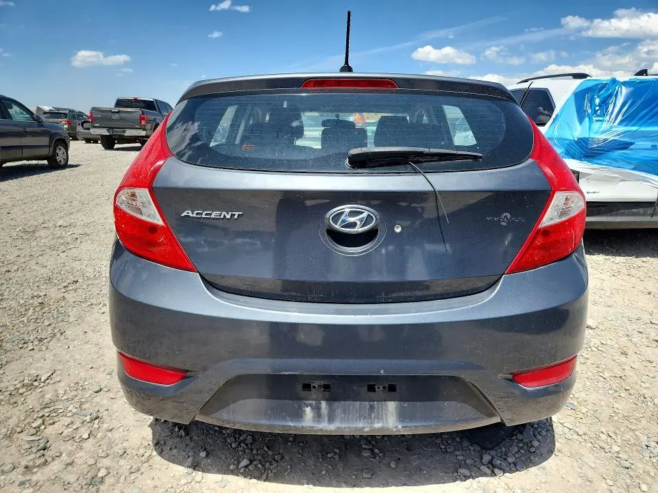 2012 HYUNDAI ACCENT GLS  