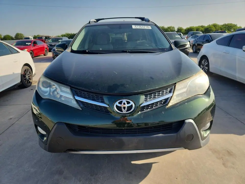 2013 TOYOTA RAV4 XLE  