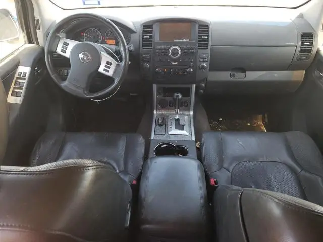 2011 NISSAN PATHFINDER S  